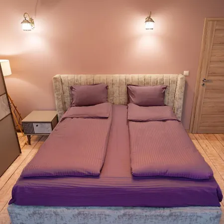 къща за гости- къпиновата къща