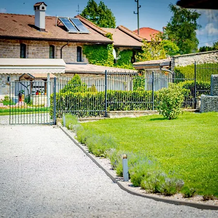 къща за гости- къпиновата къща * Kapinovo