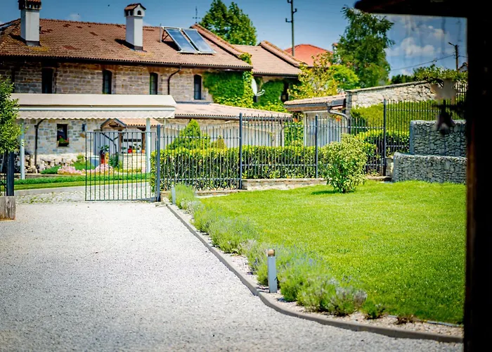 къща за гости- къпиновата къща * Kapinovo